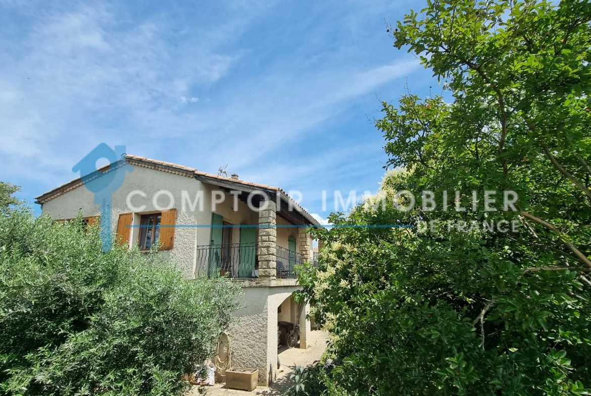 Maison à vendre à Ales (85 m², secteur Le Rieu, piscine, jardin 660 m²) 