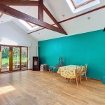 À vendre maison 4 chambres avec terrain et piscine à Chauffailles