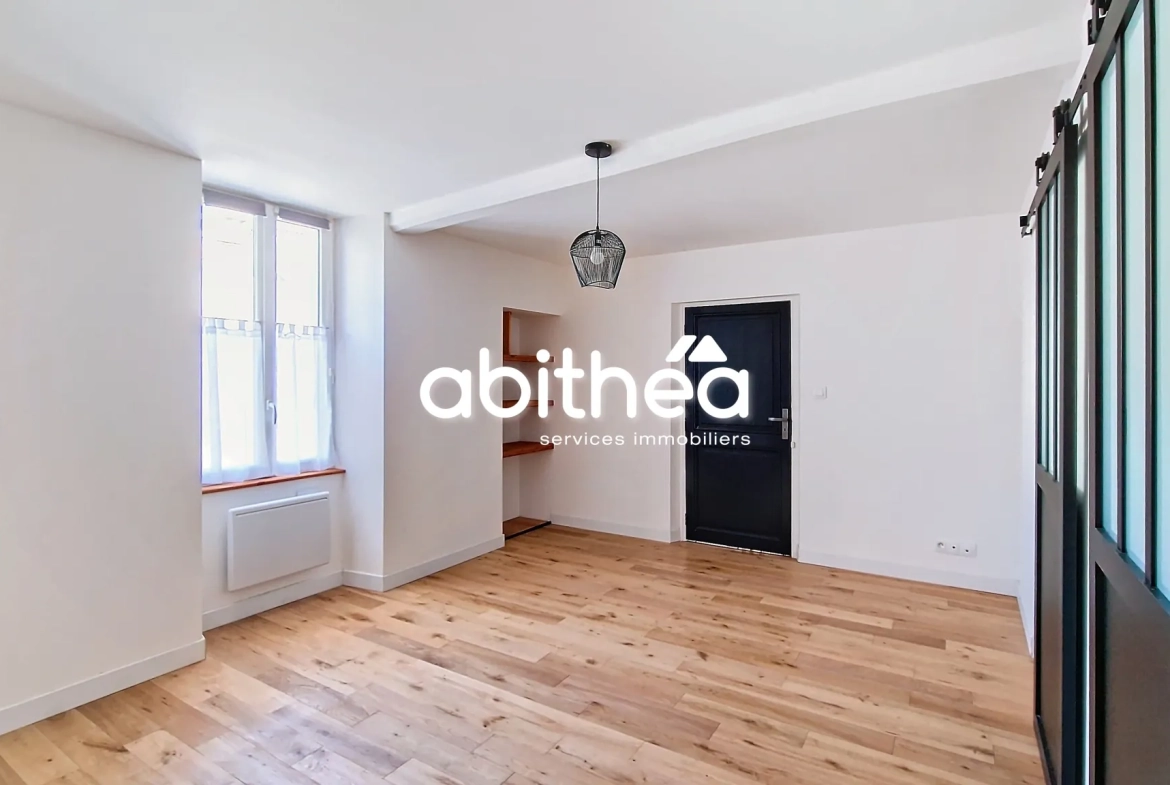 Maison de village rénovée de 87 m² avec suite parentale à Pérignac 