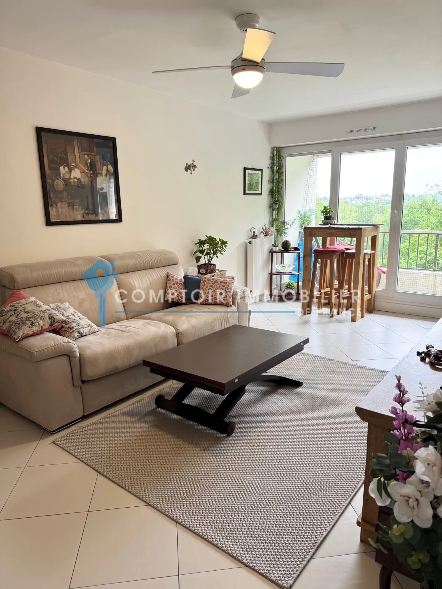 Appartement à Brunoy avec Vue sur Parc - 48,20 m², 2 pièces, Balcons, Cave 