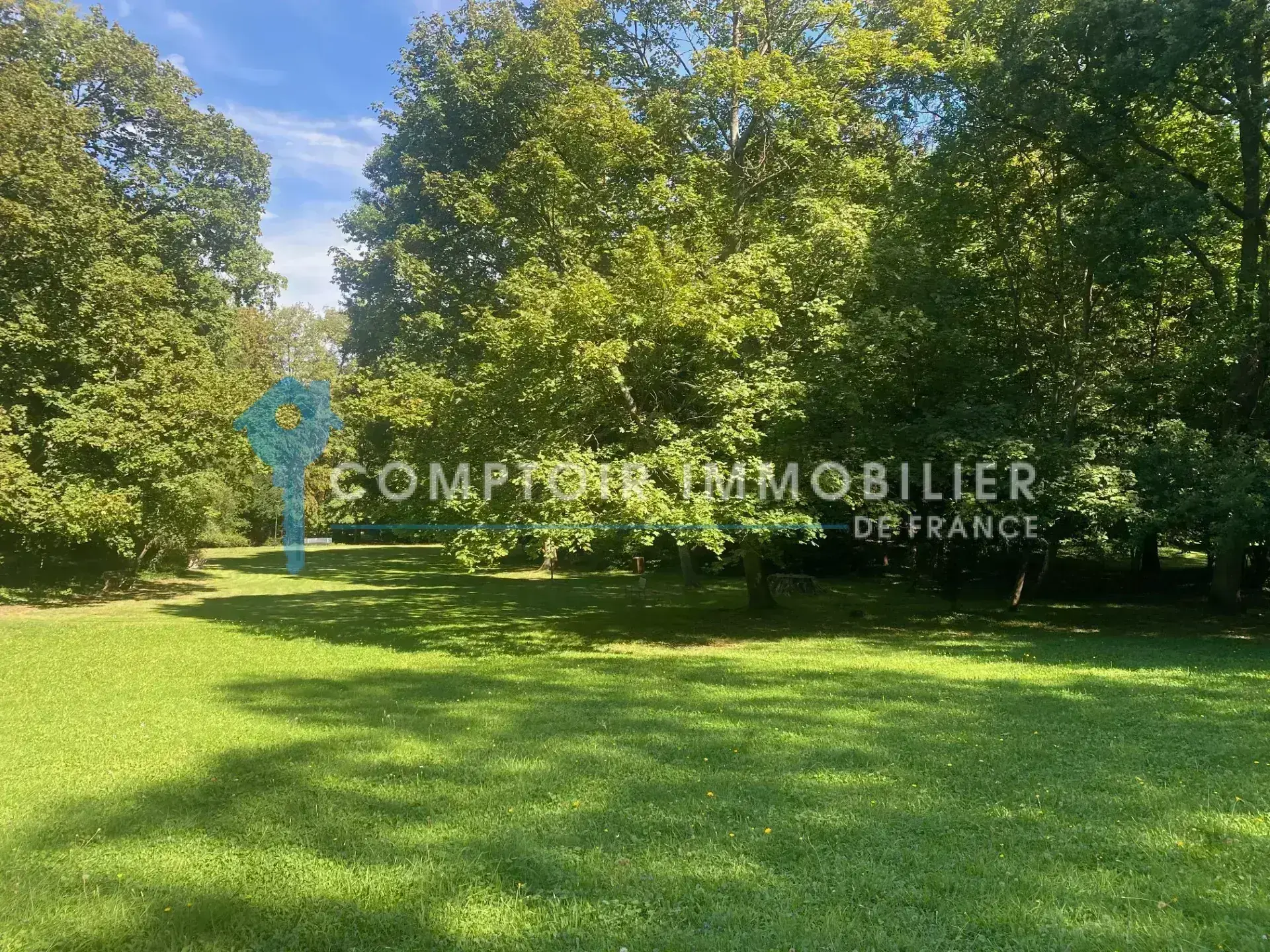 Appartement à Brunoy avec Vue sur Parc - 48,20 m², 2 pièces, Balcons, Cave 