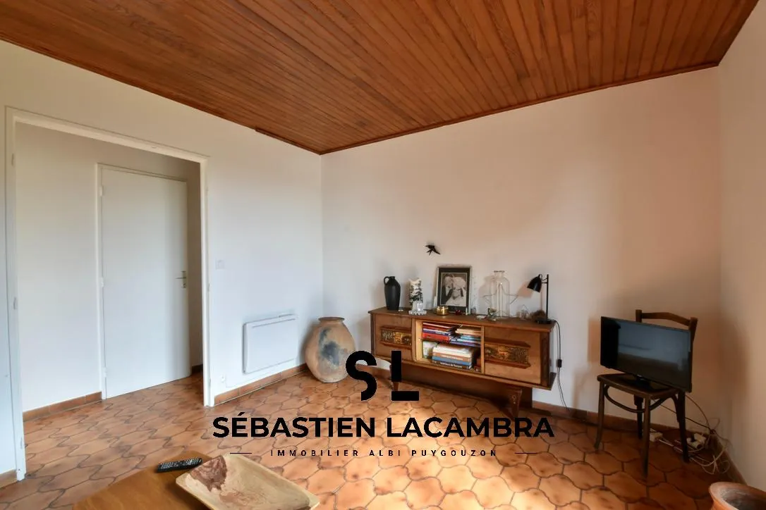 Maison individuelle 3 pièces avec grand terrain et vue imprenable à Saint-Salvi de Carcaves 