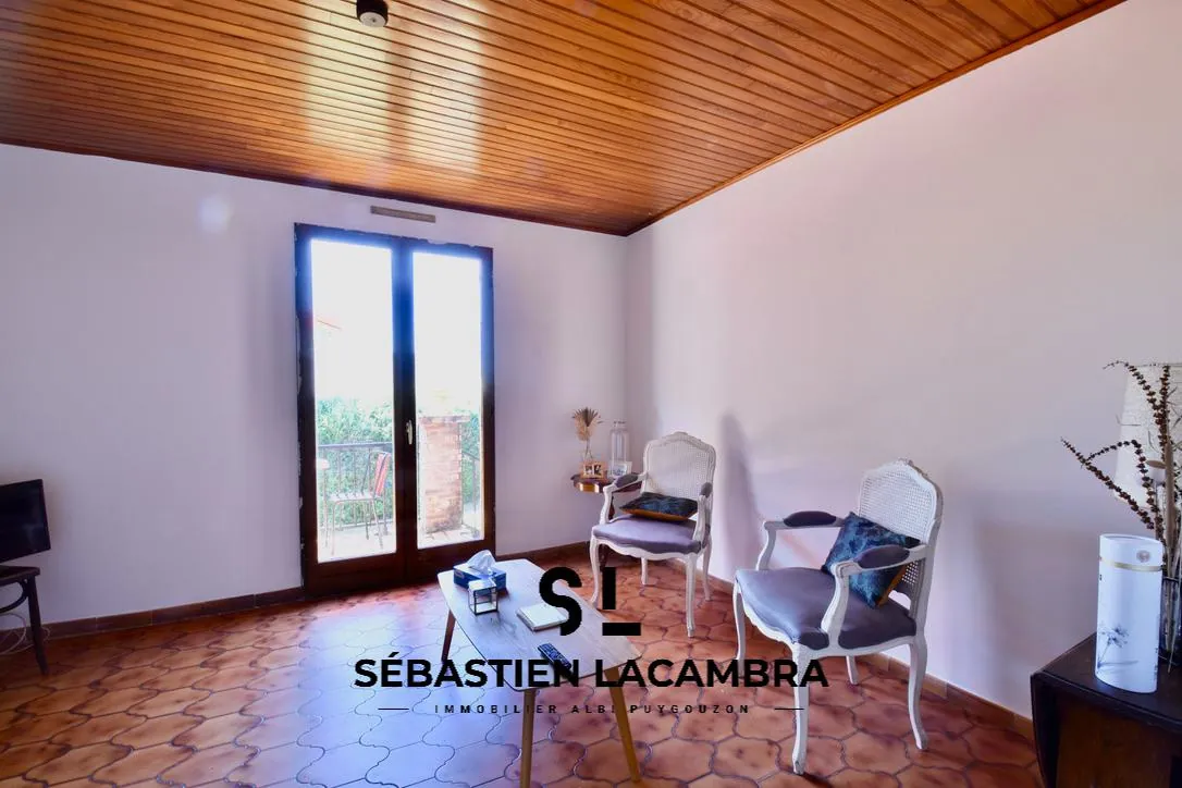 Maison individuelle 3 pièces avec grand terrain et vue imprenable à Saint-Salvi de Carcaves 