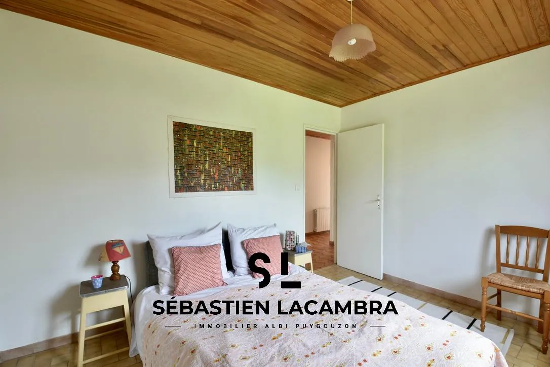 Maison individuelle 3 pièces avec grand terrain et vue imprenable à Saint-Salvi de Carcaves 