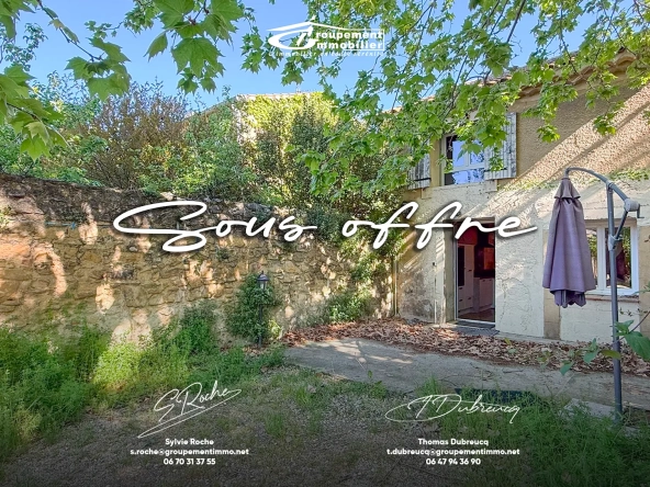 Maison mitoyenne rénovée avec jardin à Caderousse, proche Avignon