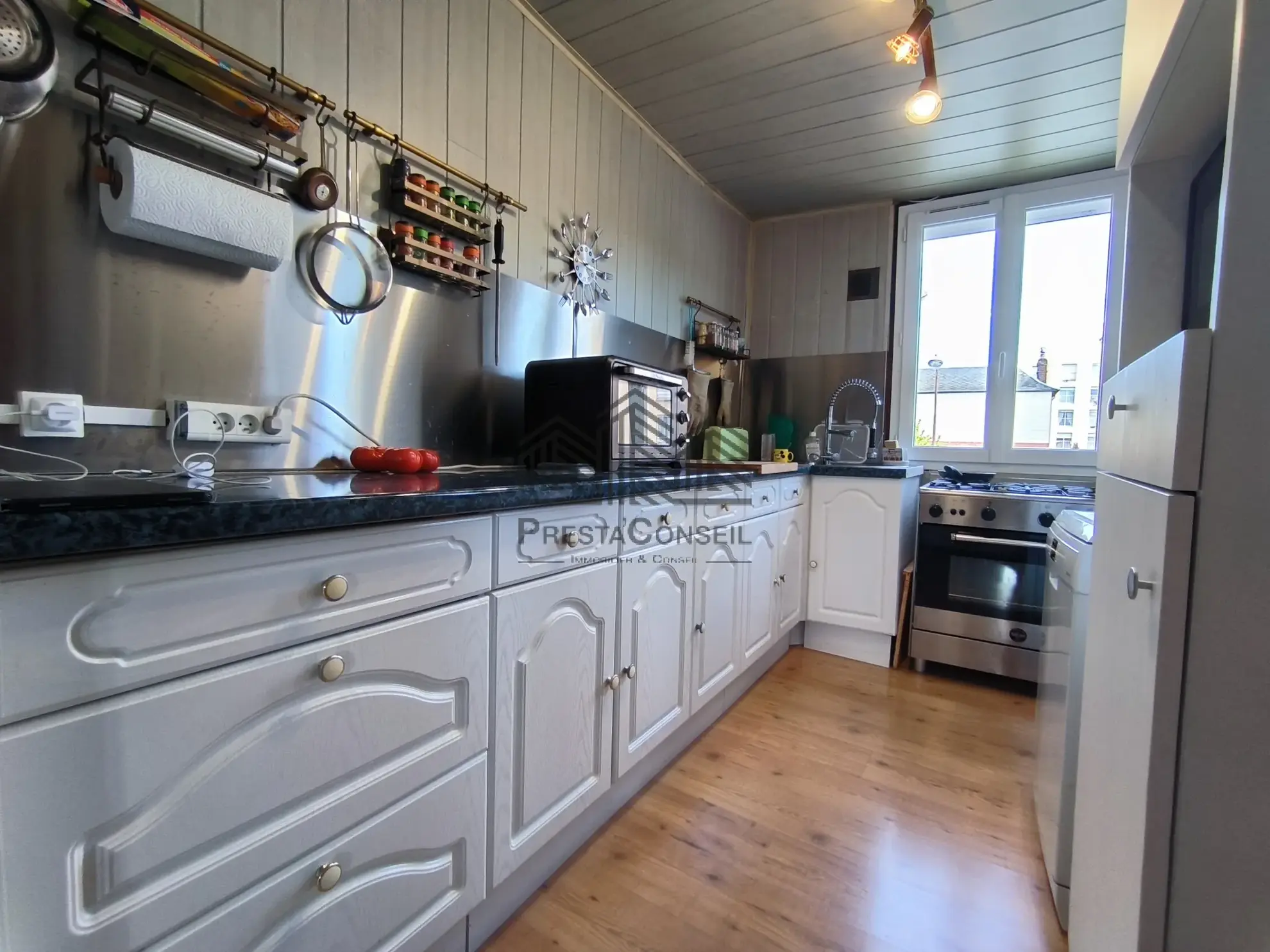 Maison de ville de 142 m² à Caudebec-lès-Elbeuf avec cour et 4 chambres 