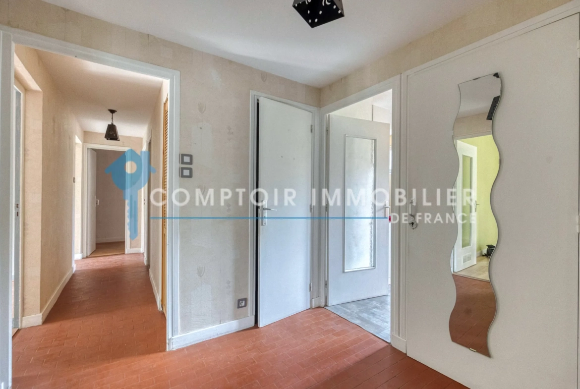 Appartement T4 de 79 m² à Vizille avec balcon, parking et cave, secteur recherché 