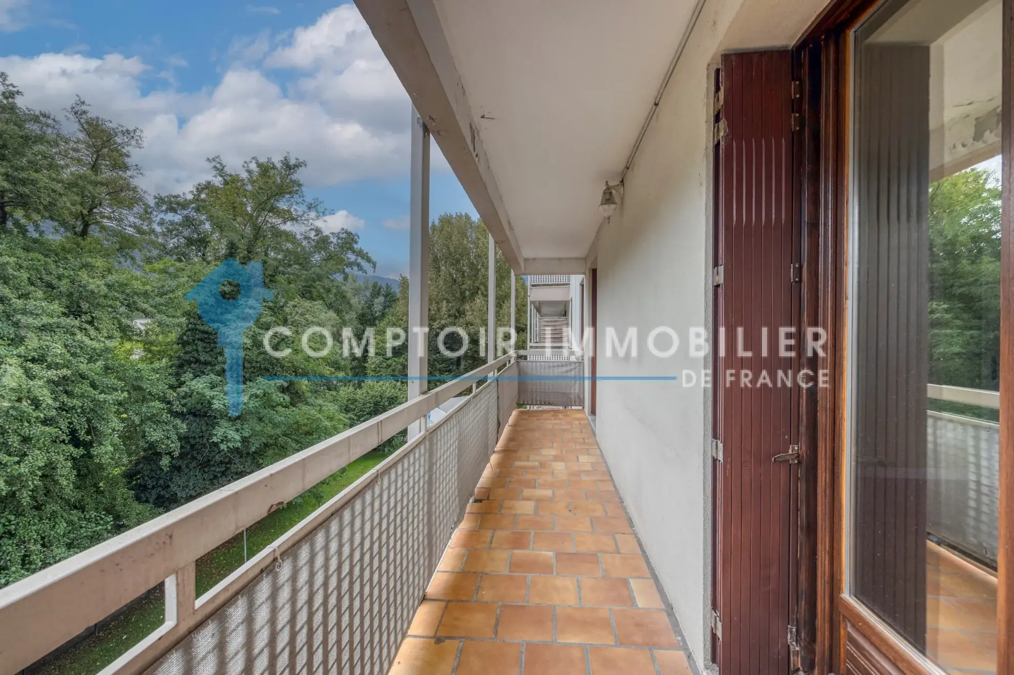Appartement T4 de 79 m² à Vizille avec balcon, parking et cave, secteur recherché 