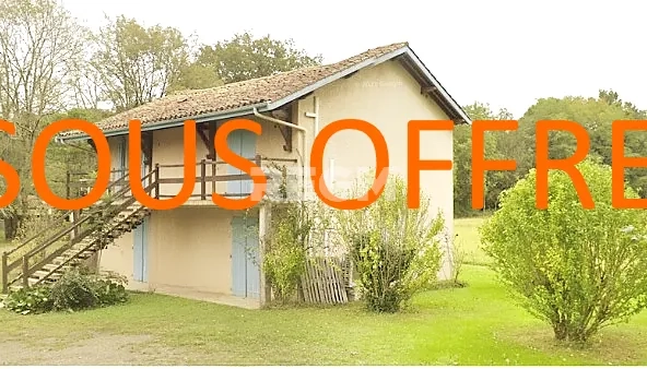 Immeuble de 4 appartements à rénover à Eugénie-les-Bains pour investissement ou résidence principale