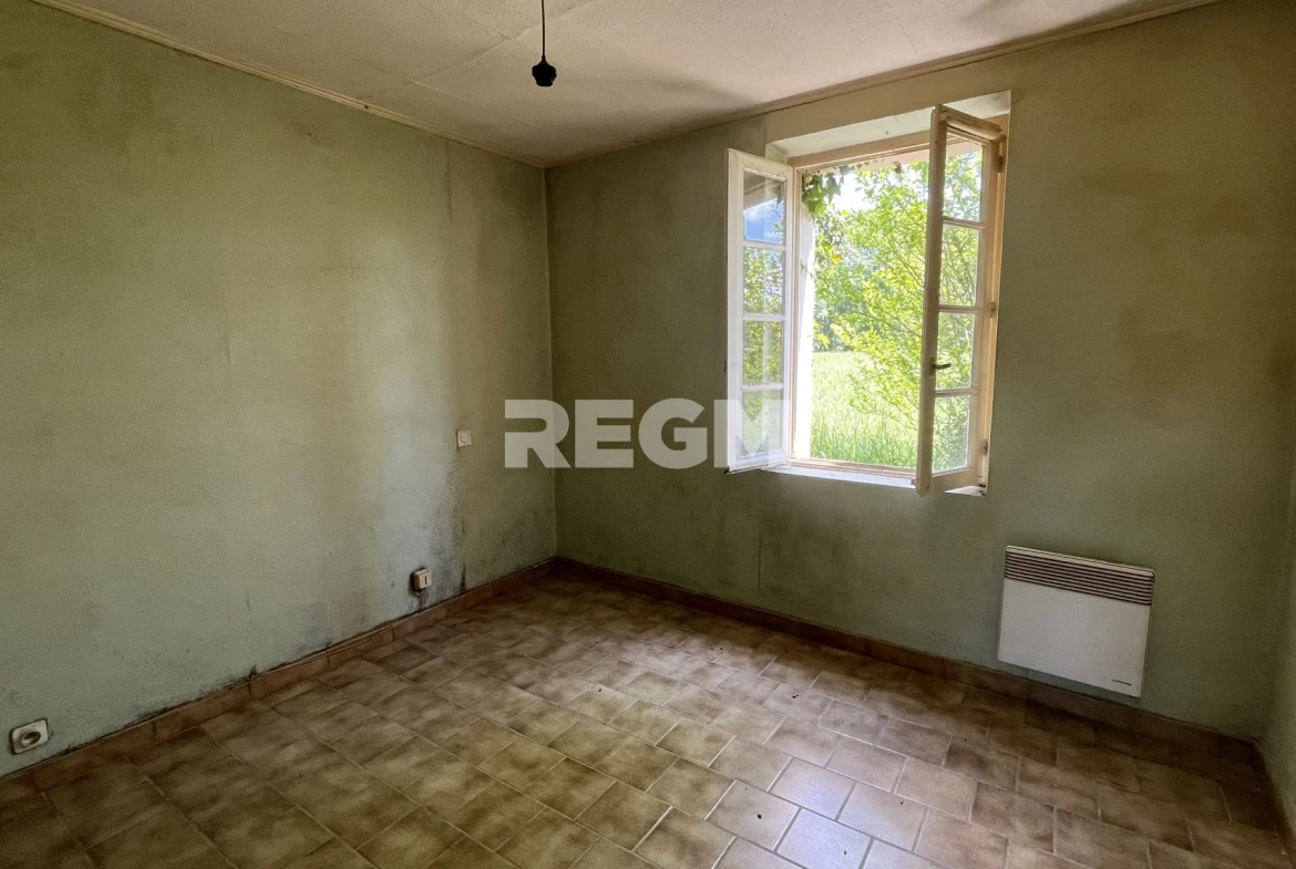 Immeuble de 4 appartements à rénover à Eugénie-les-Bains pour investissement ou résidence principale 