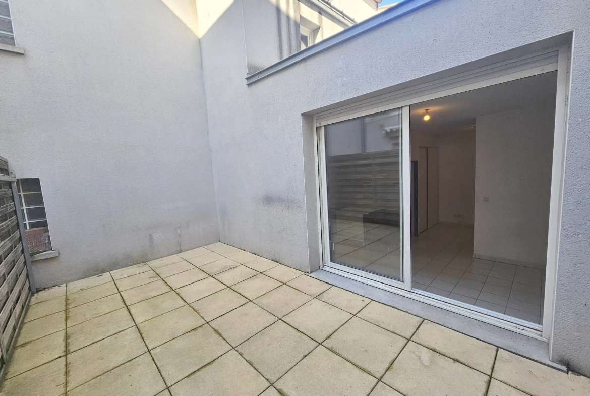 Appartement T2 de 31 m² avec terrasse et parking à Montpellier 
