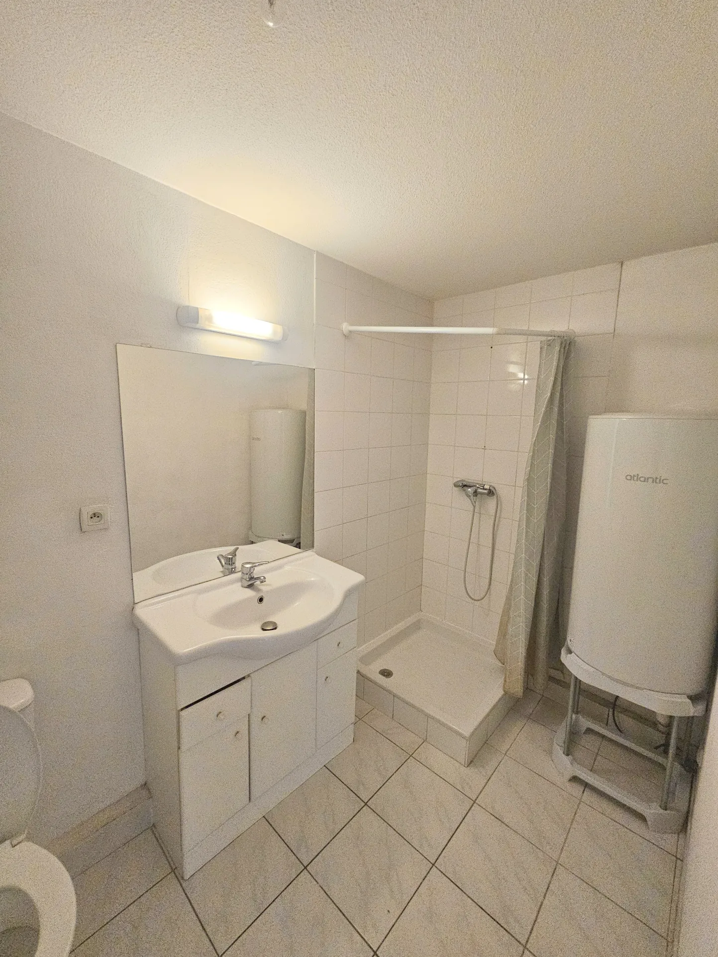 Appartement T2 de 31 m² avec terrasse et parking à Montpellier 