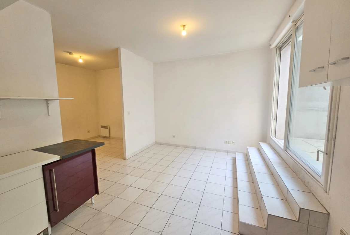 Appartement T2 de 31 m² avec terrasse et parking à Montpellier 