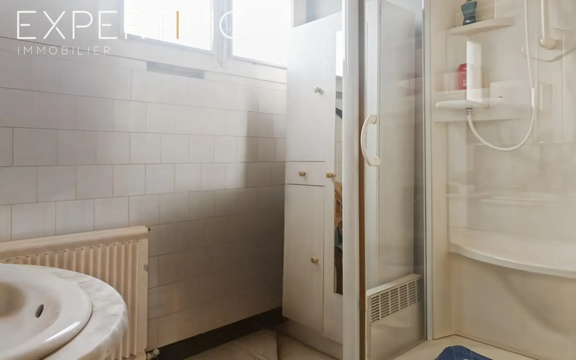 Maison 4 chambres avec sous-sol complet au cœur de la ville 
