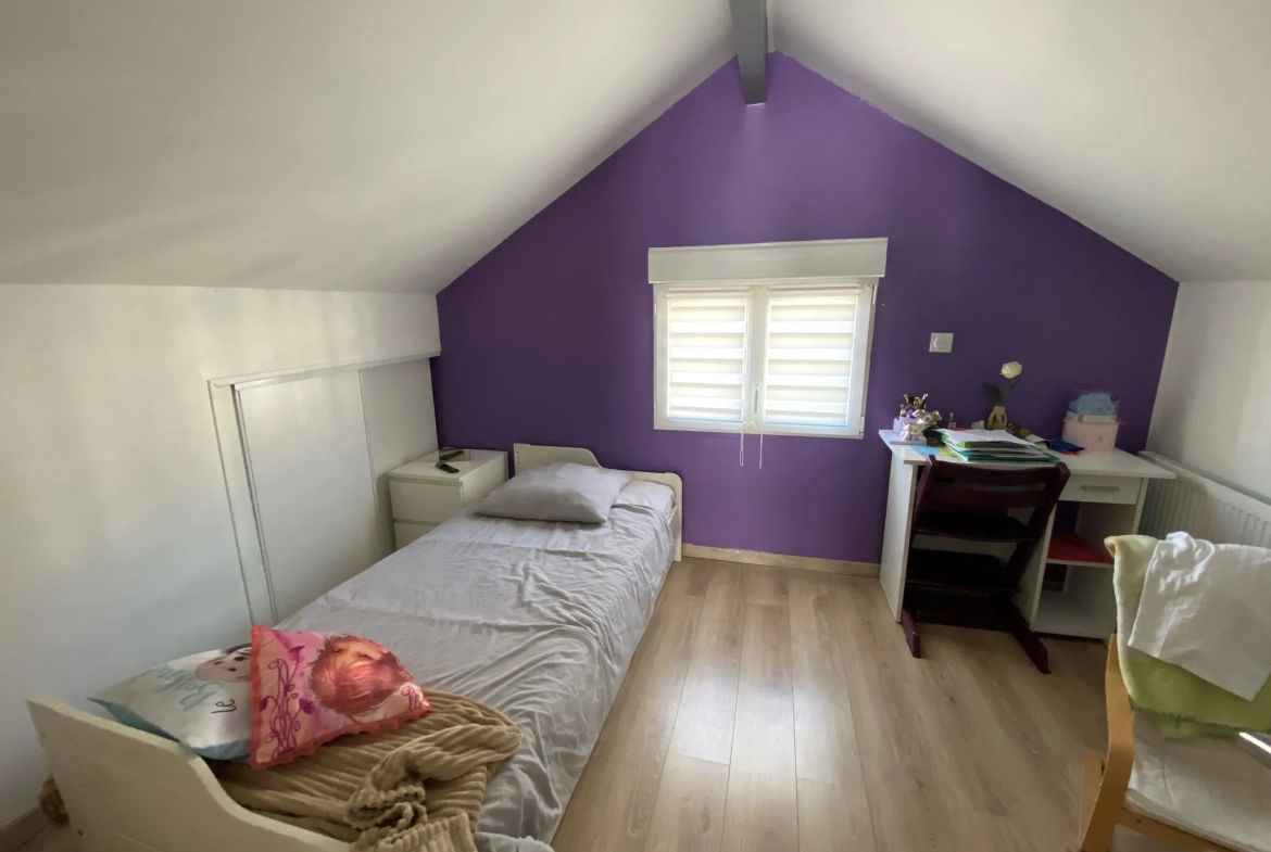 Maison 3 chambres rénovée à Viry-Châtillon centre-ville 