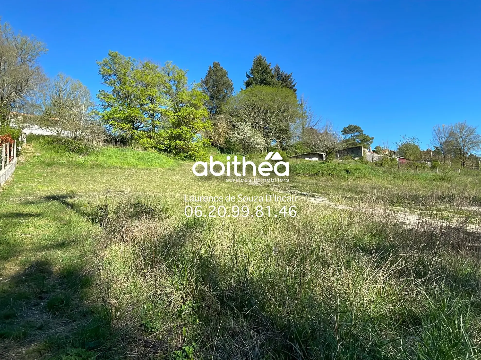 Terrain à bâtir de 2000 m² à Sers, au calme, proche Angoulême 