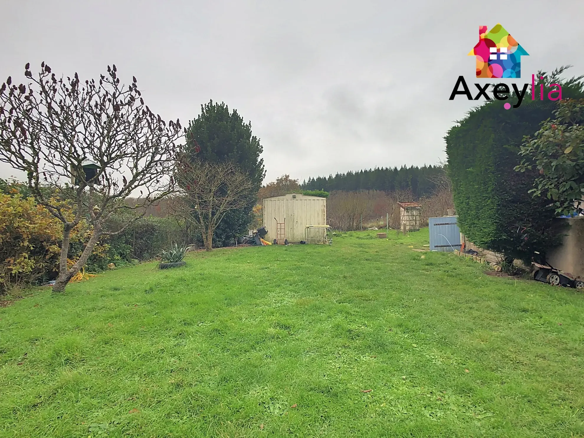 Maison à rénover à Curdin avec terrain de 950 m² - Opportunité à saisir 