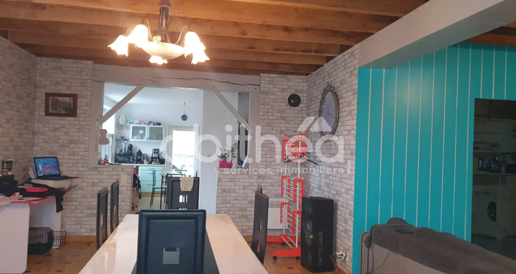 Maison familiale sans travaux à Roumazieres-Loubert avec 4 chambres, jardin et terrasse 