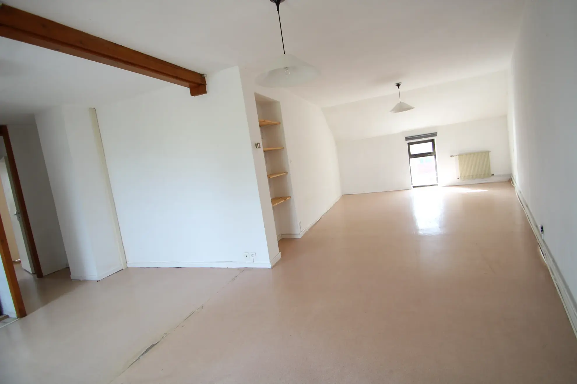 Maison spacieuse à Bourbon Lancy proche commerces et écoles - 174 m² 