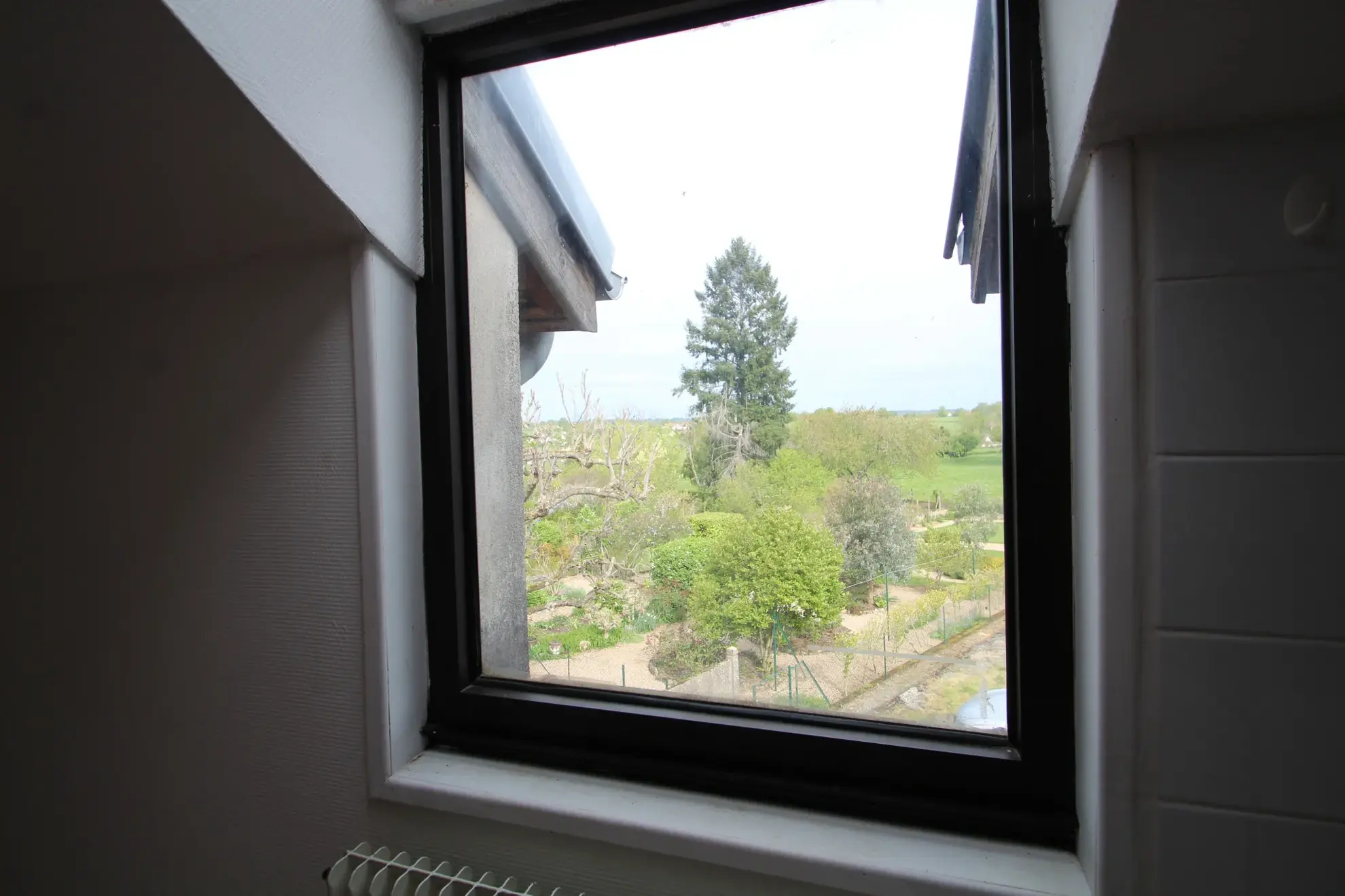 Maison spacieuse à Bourbon Lancy proche commerces et écoles - 174 m² 