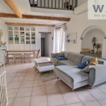 Maison de village avec studio indépendant, cour et garage à Cabrières - 140 m²