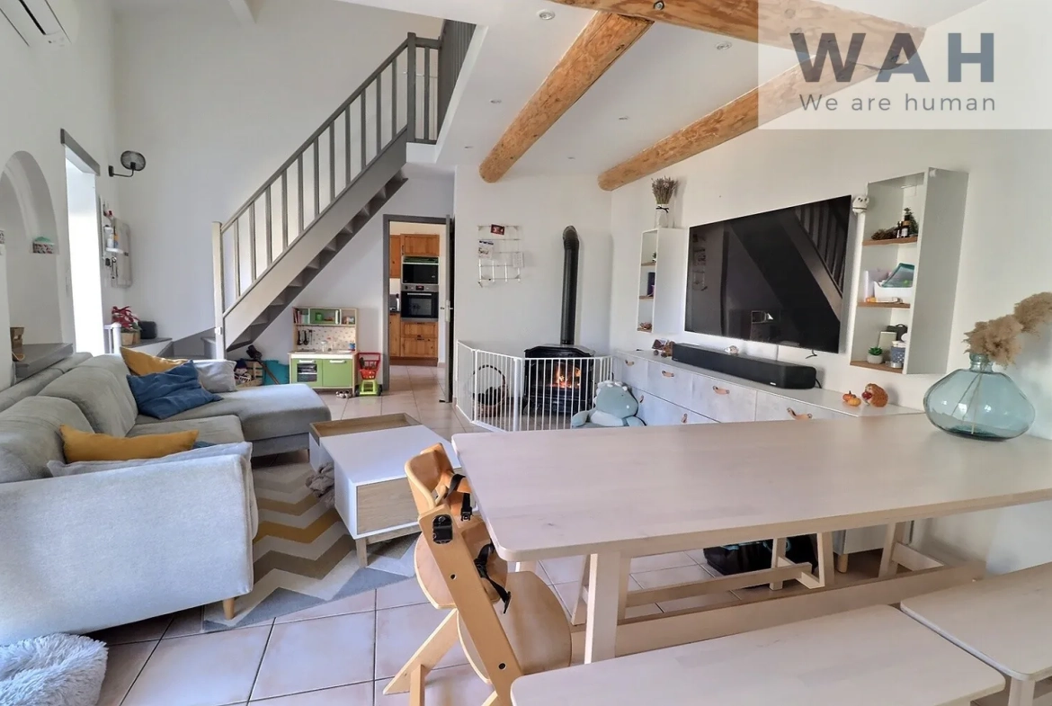 Vente maison de village de 140 m² avec studio, cour et garage à Cabrières 