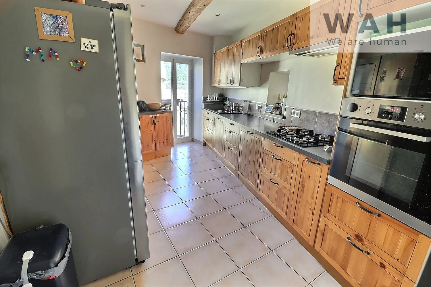 Vente maison de village de 140 m² avec studio, cour et garage à Cabrières 