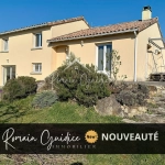 Maison familiale de type 7 avec piscine à Saint-Rome-de-Cernon - 137 m²