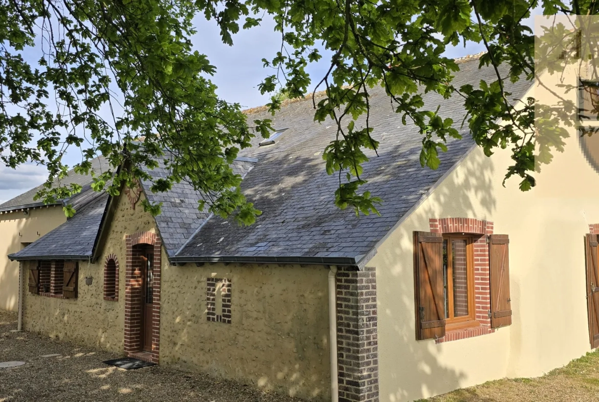 Charmante longère avec prairie, dépendance et jardin à vendre à Vendôme 