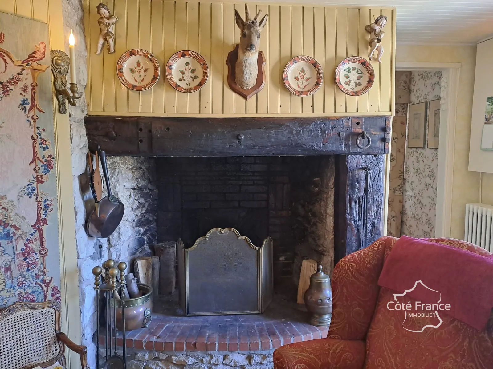 Très belle maison avec vue imprenable et terrain de 2805 m² à Renneval, Aisne 