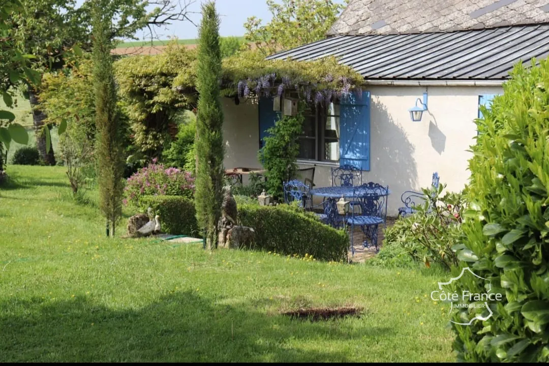 Très belle maison avec vue imprenable et terrain de 2805 m² à Renneval, Aisne 