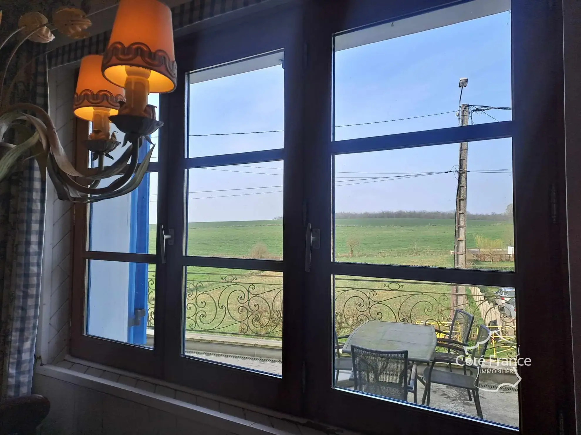 Très belle maison avec vue imprenable et terrain de 2805 m² à Renneval, Aisne 