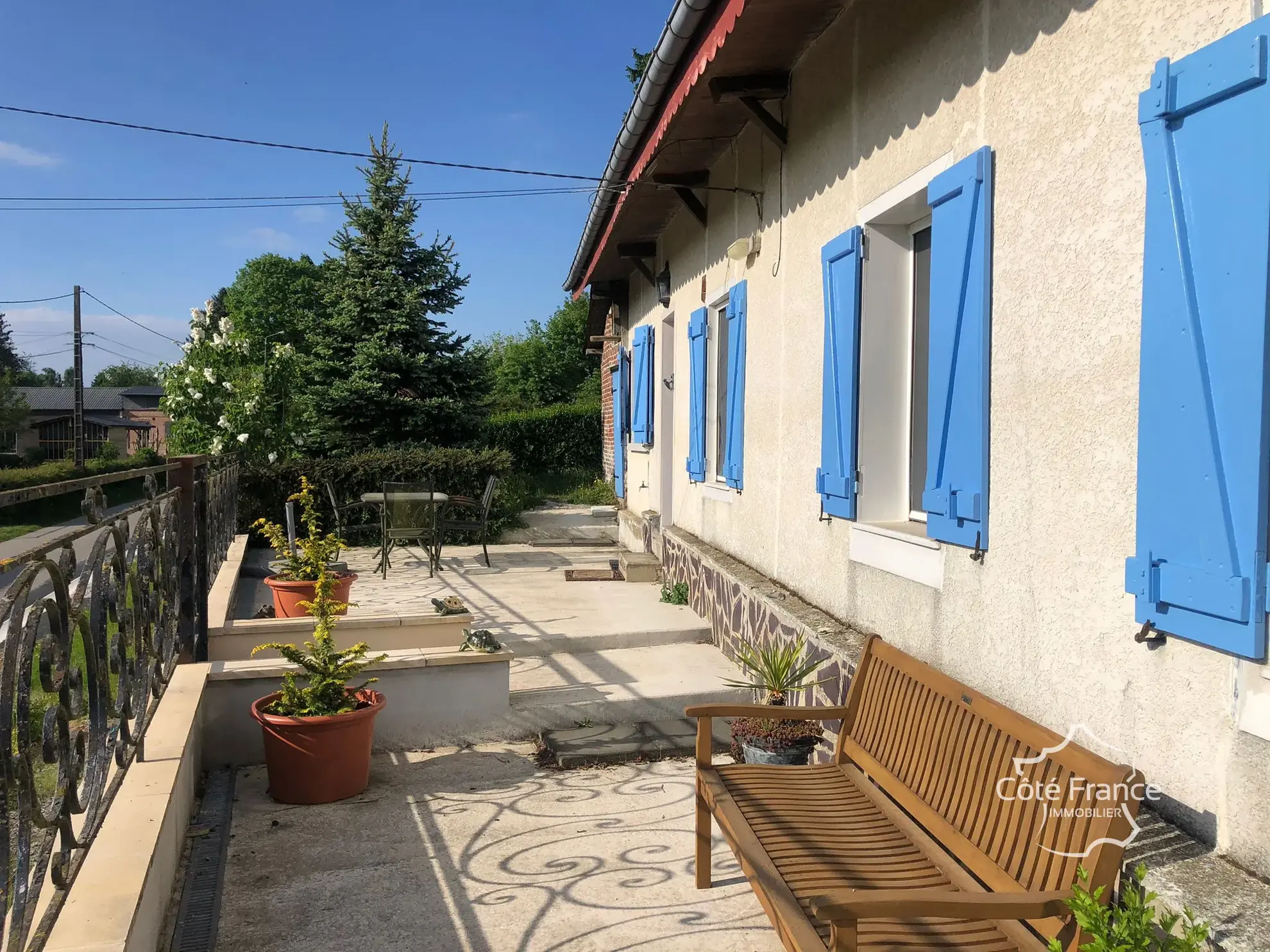 Très belle maison avec vue imprenable et terrain de 2805 m² à Renneval, Aisne 