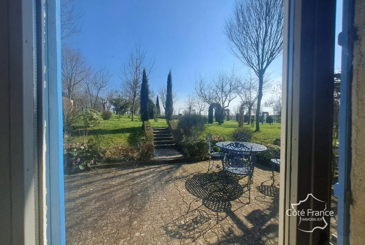 Très belle maison avec vue imprenable et terrain de 2805 m² à Renneval, Aisne 