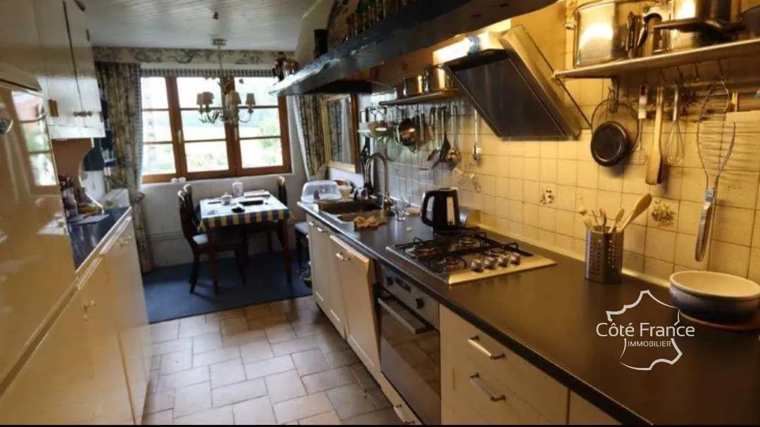 Très belle maison avec vue imprenable et terrain de 2805 m² à Renneval, Aisne 