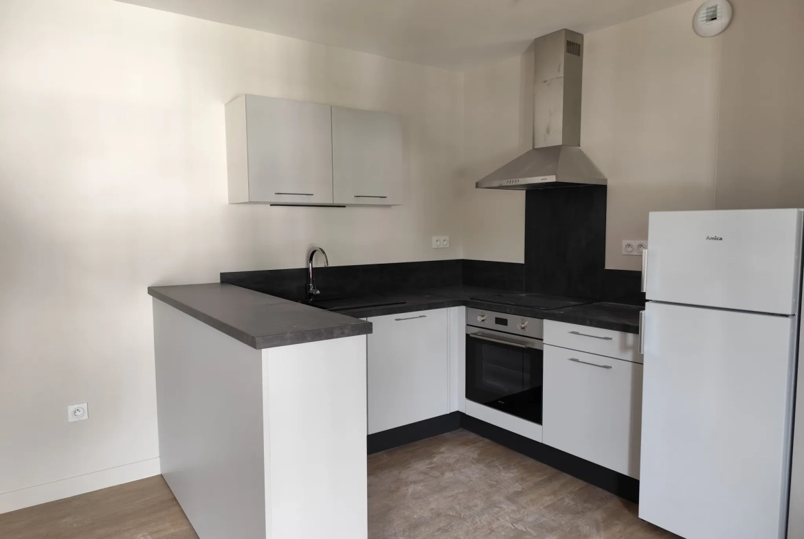 Appartement 52 m² en centre-ville de Bagnères de Luchon avec terrasse et cave 