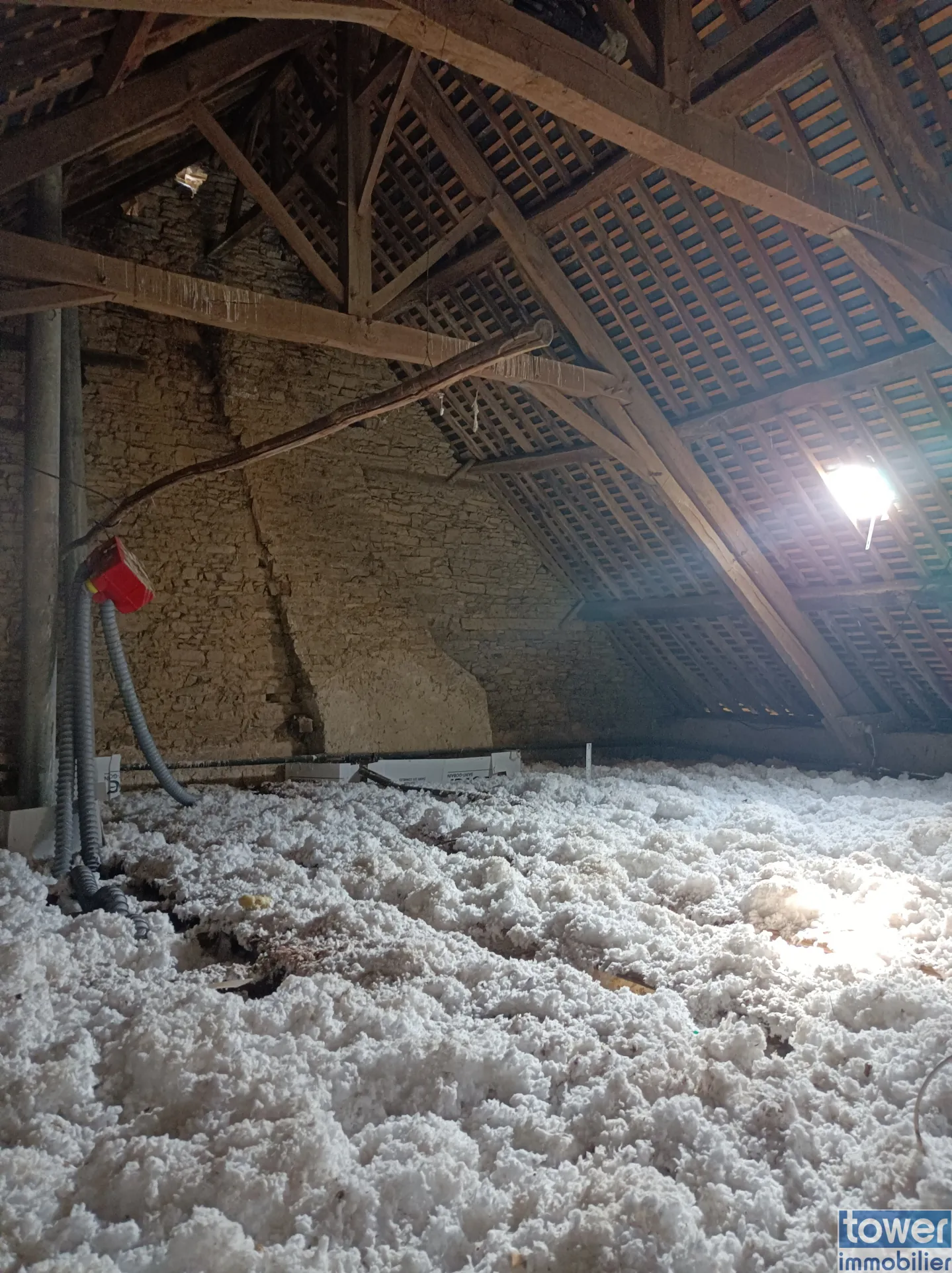 Longère de plain-pied avec corps de ferme en campagne proche Rennes et Vitré 