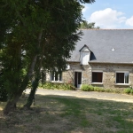 Longère de plain-pied avec corps de ferme en campagne proche Rennes et Vitré