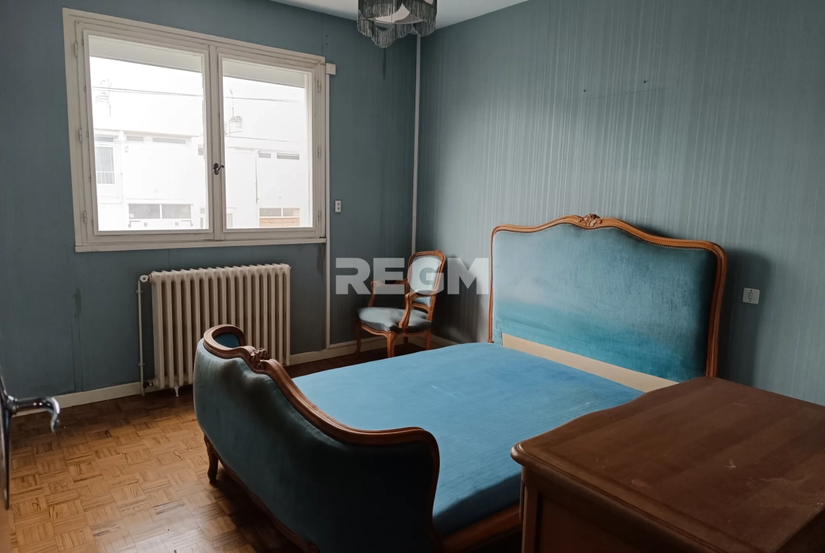 Maison 4 pièces à Saint-Georges-de-Didonne avec garage et potentiel d'extension 