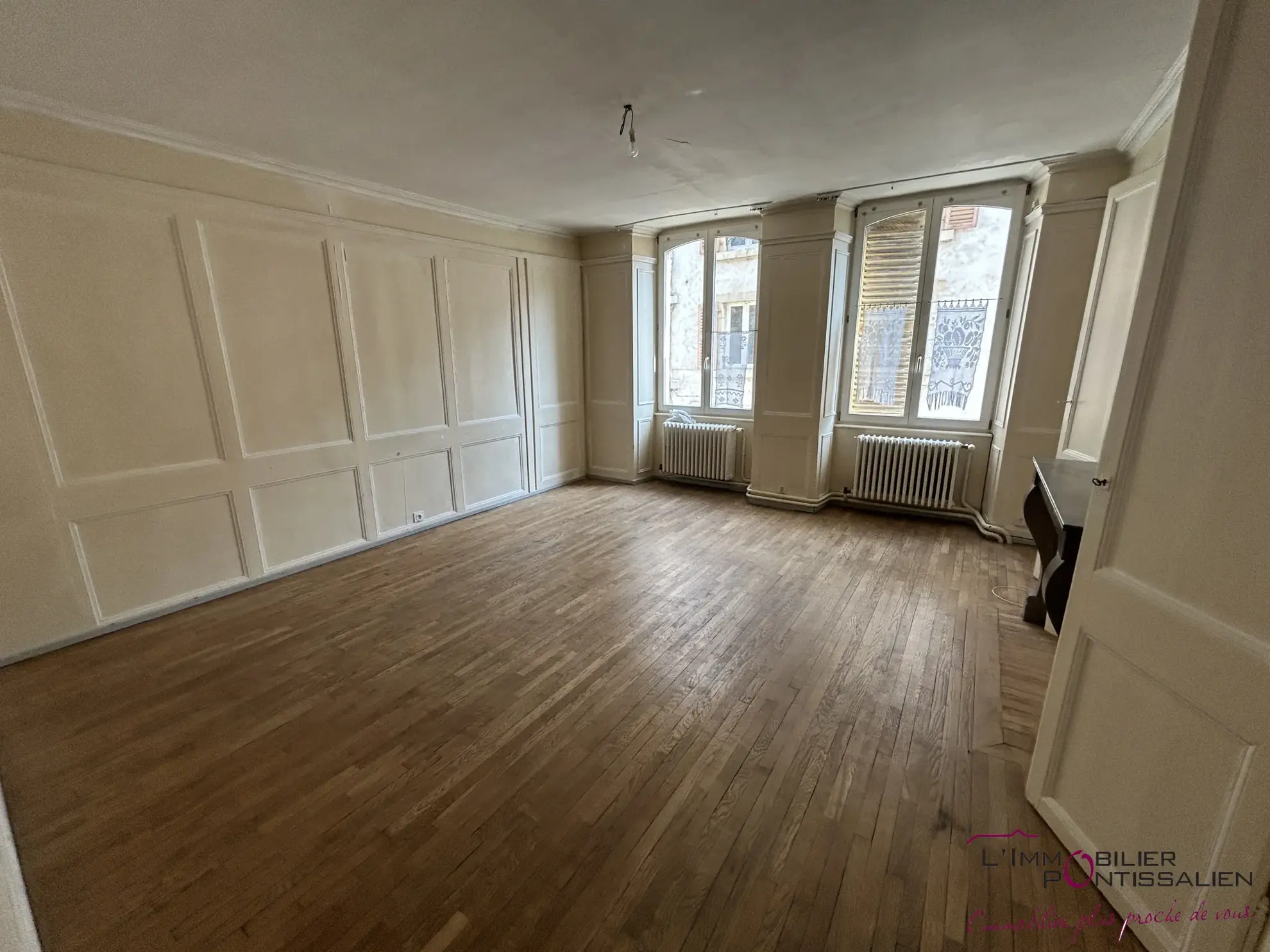 Appartement de caractère T3 à Pontarlier Centre-Ville, rénové, idéal investissement 