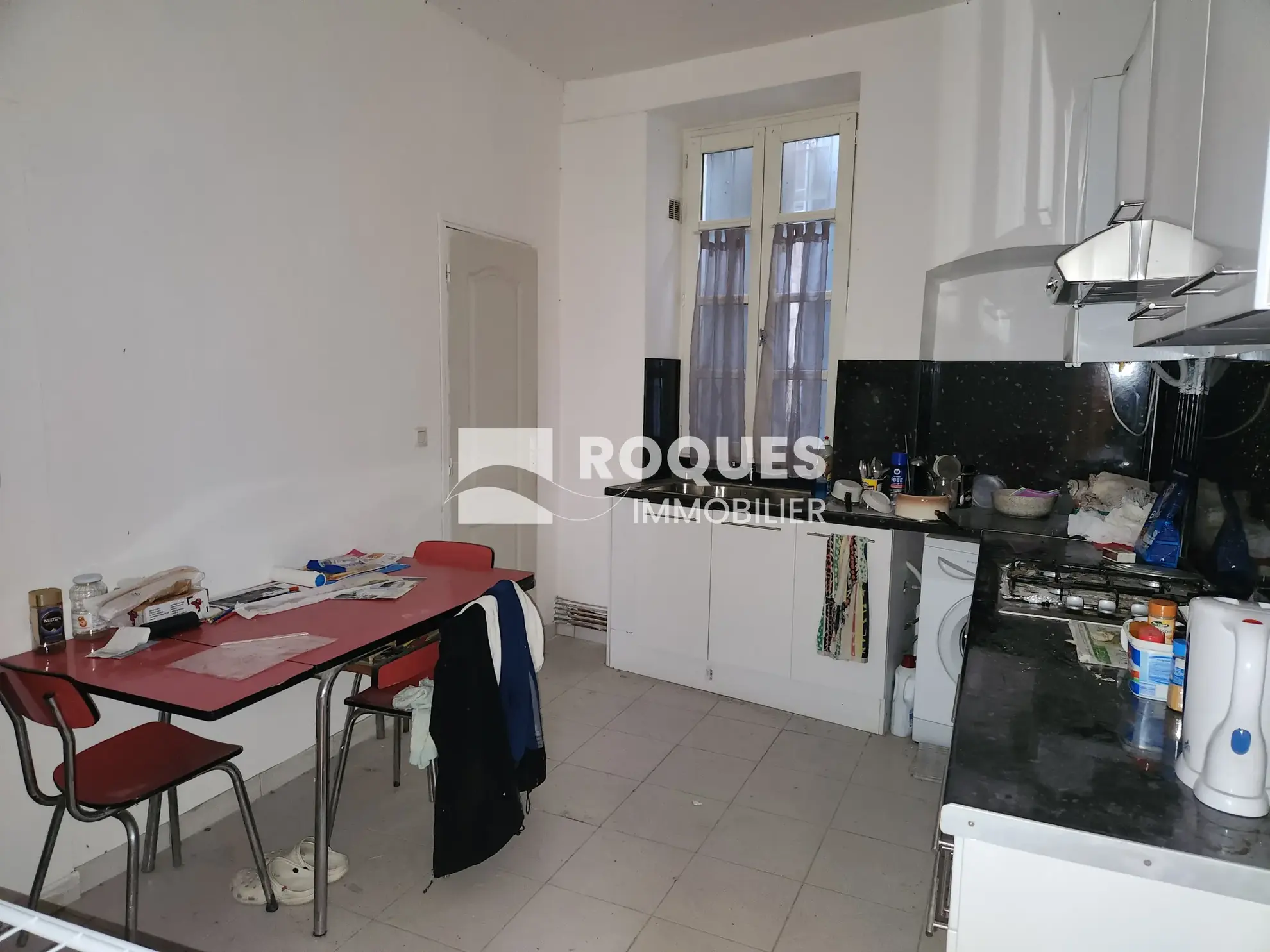 Appartement de 53 m² en centre-ville de Lodève, à rénover 