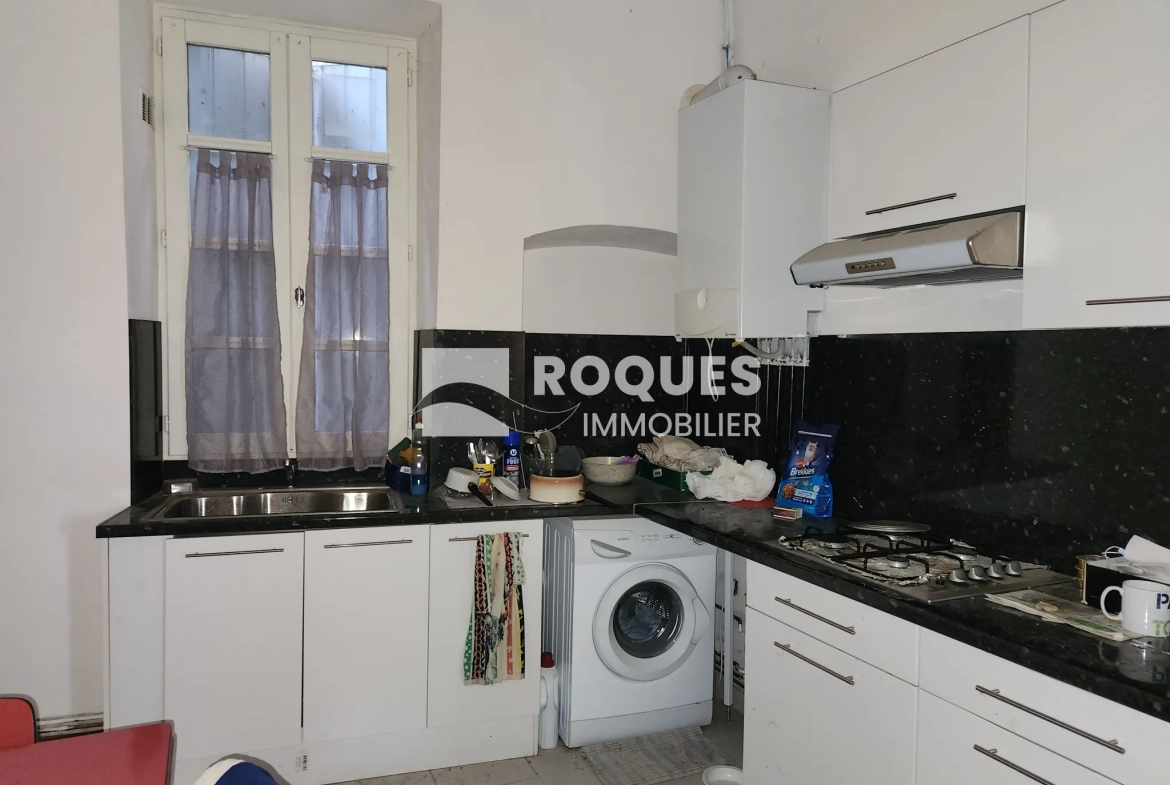 Appartement de 53 m² en centre-ville de Lodève, à rénover 
