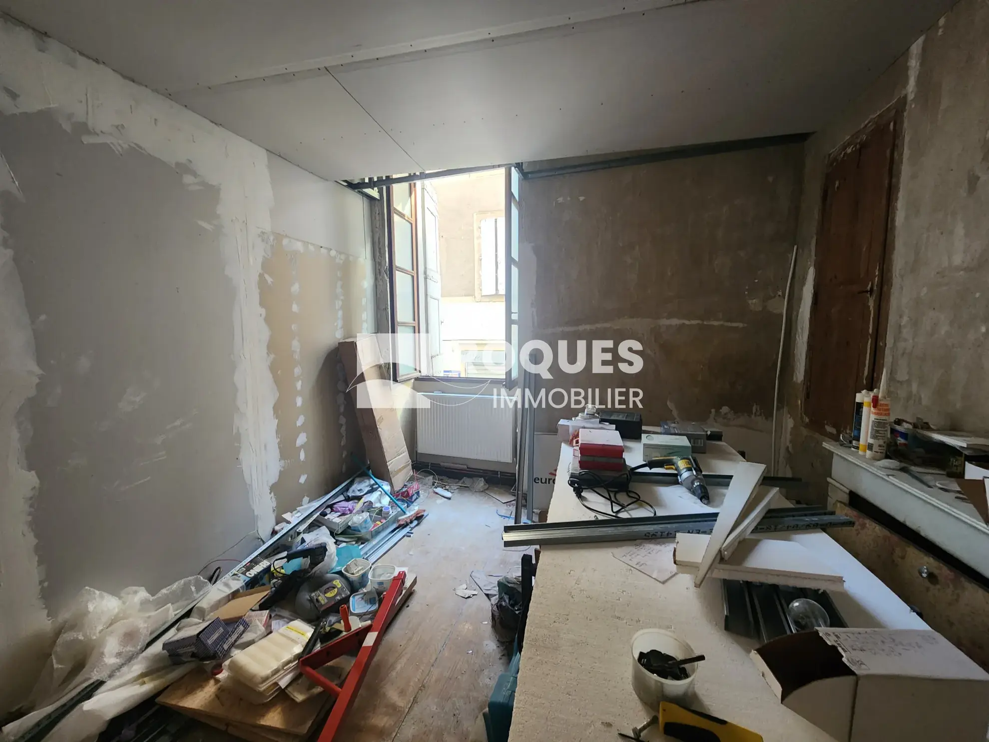 Appartement de 53 m² en centre-ville de Lodève, à rénover 