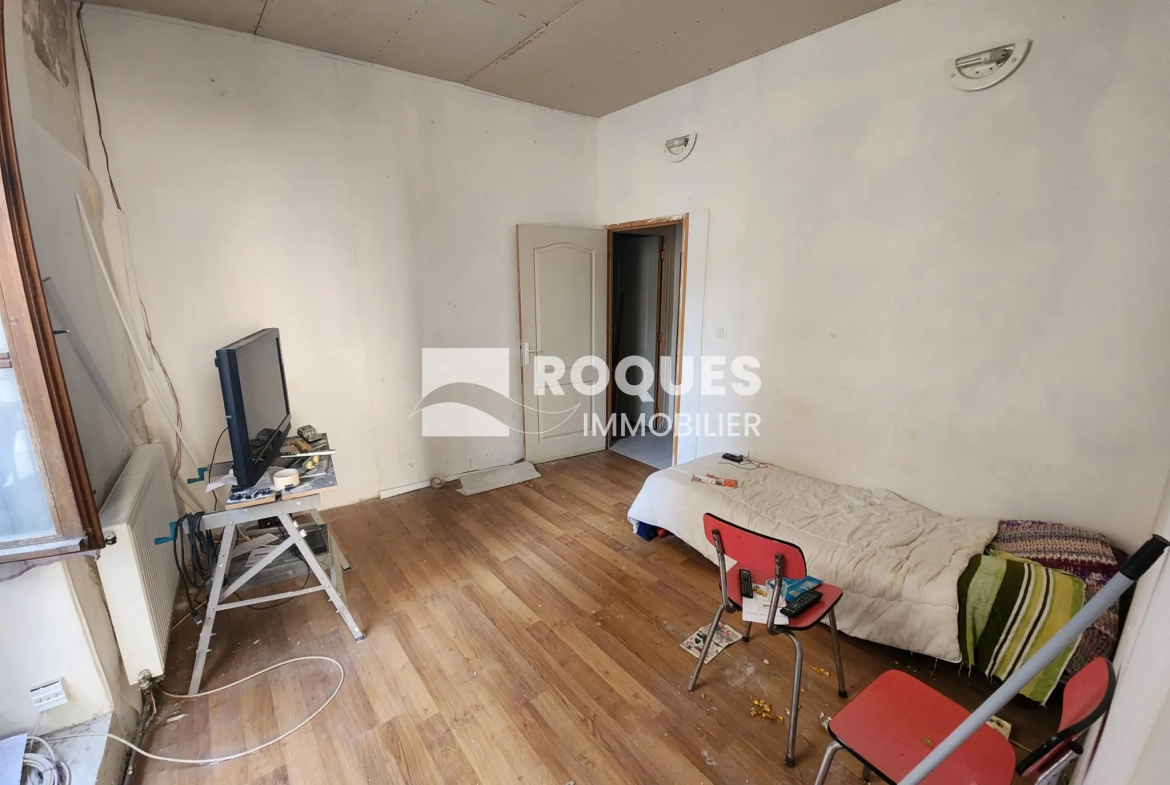 Appartement de 53 m² en centre-ville de Lodève, à rénover 