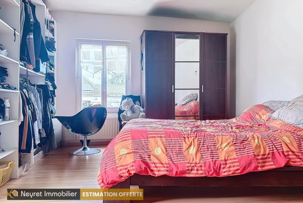 Appartement indépendant avec terrasse au cœur de Grigny - 80 m² 