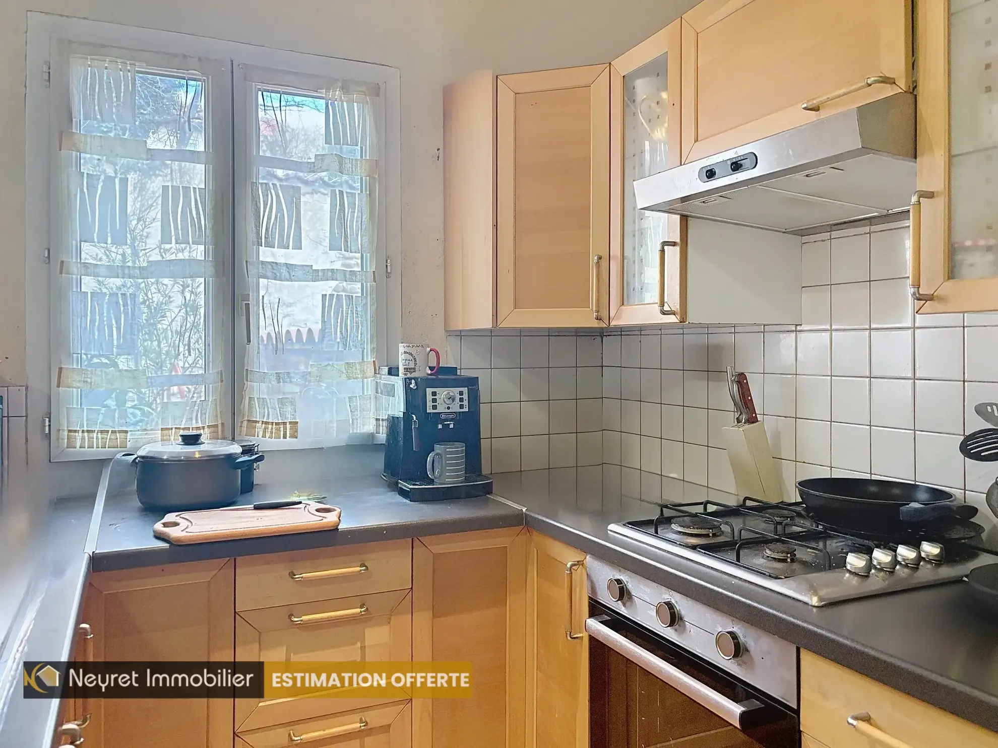 Appartement indépendant avec terrasse au cœur de Grigny - 80 m² 
