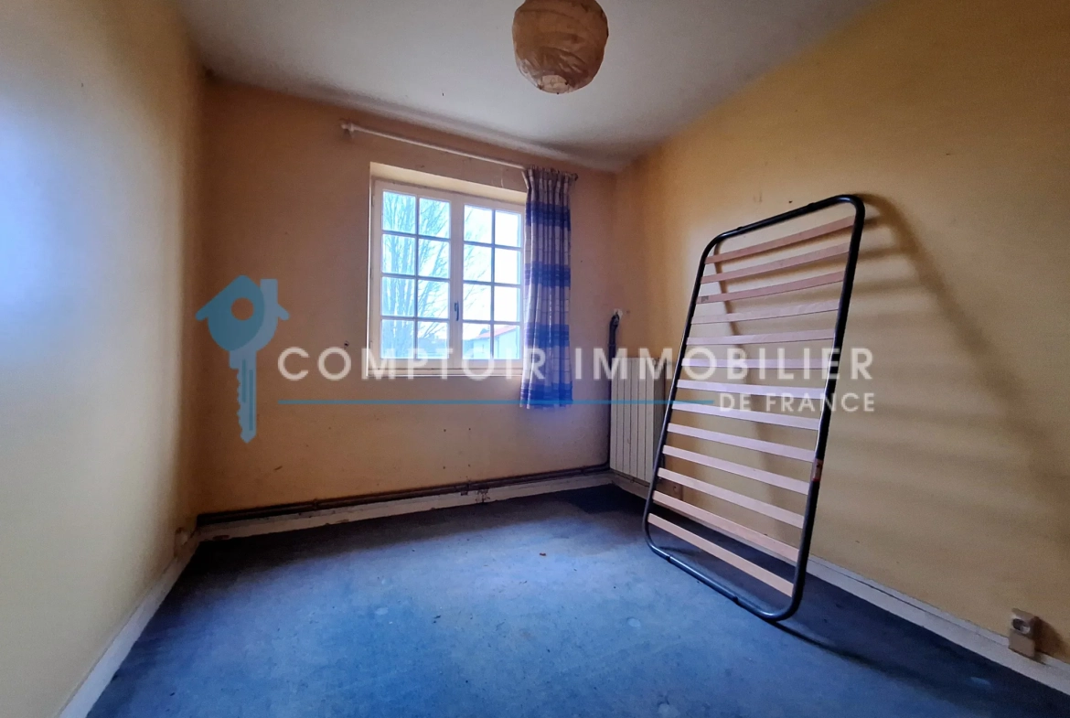 Charmante maison ancienne à rénover de 142 m² avec grand jardin à Puylaurens 