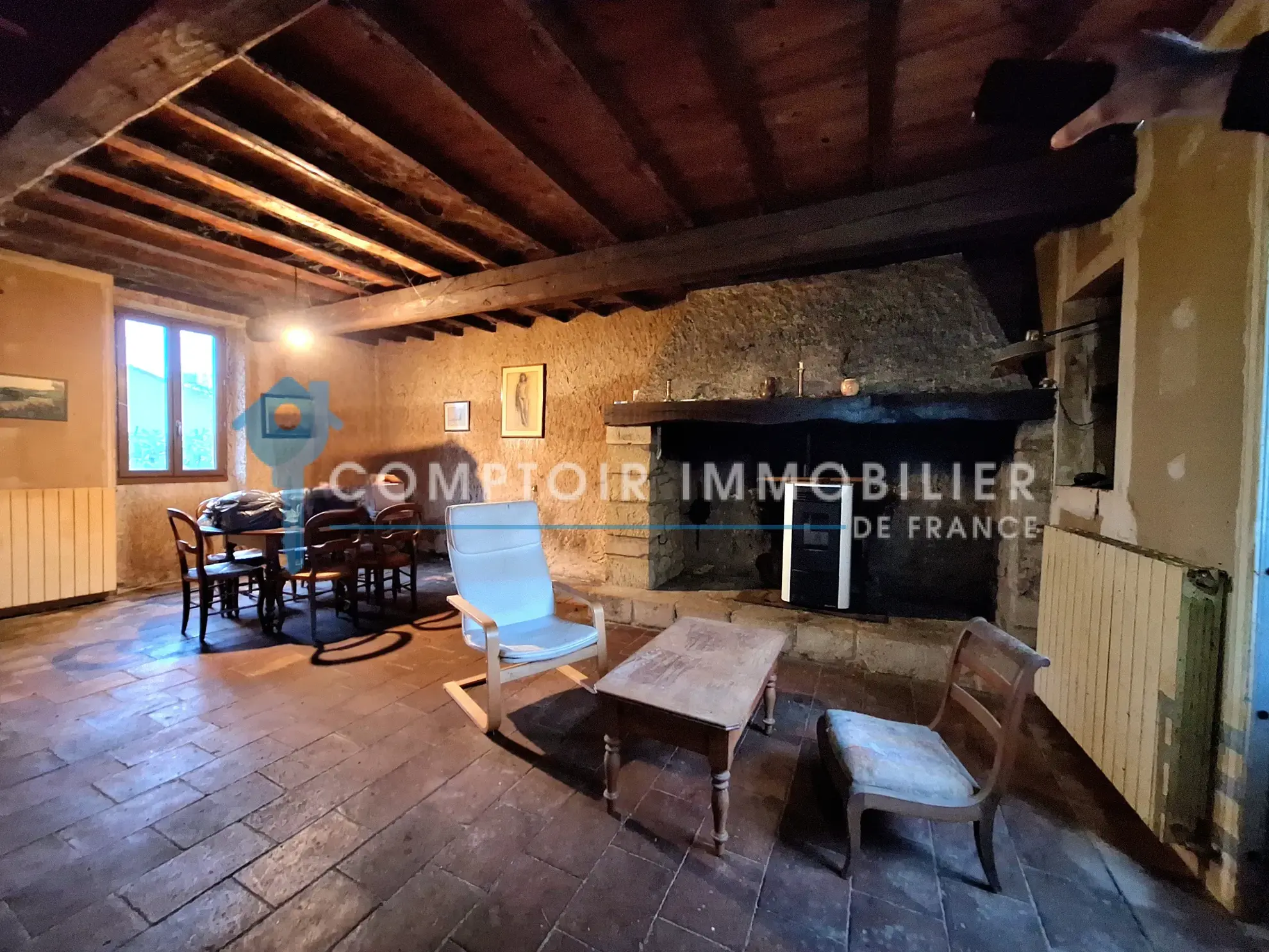 Charmante maison ancienne à rénover de 142 m² avec grand jardin à Puylaurens 