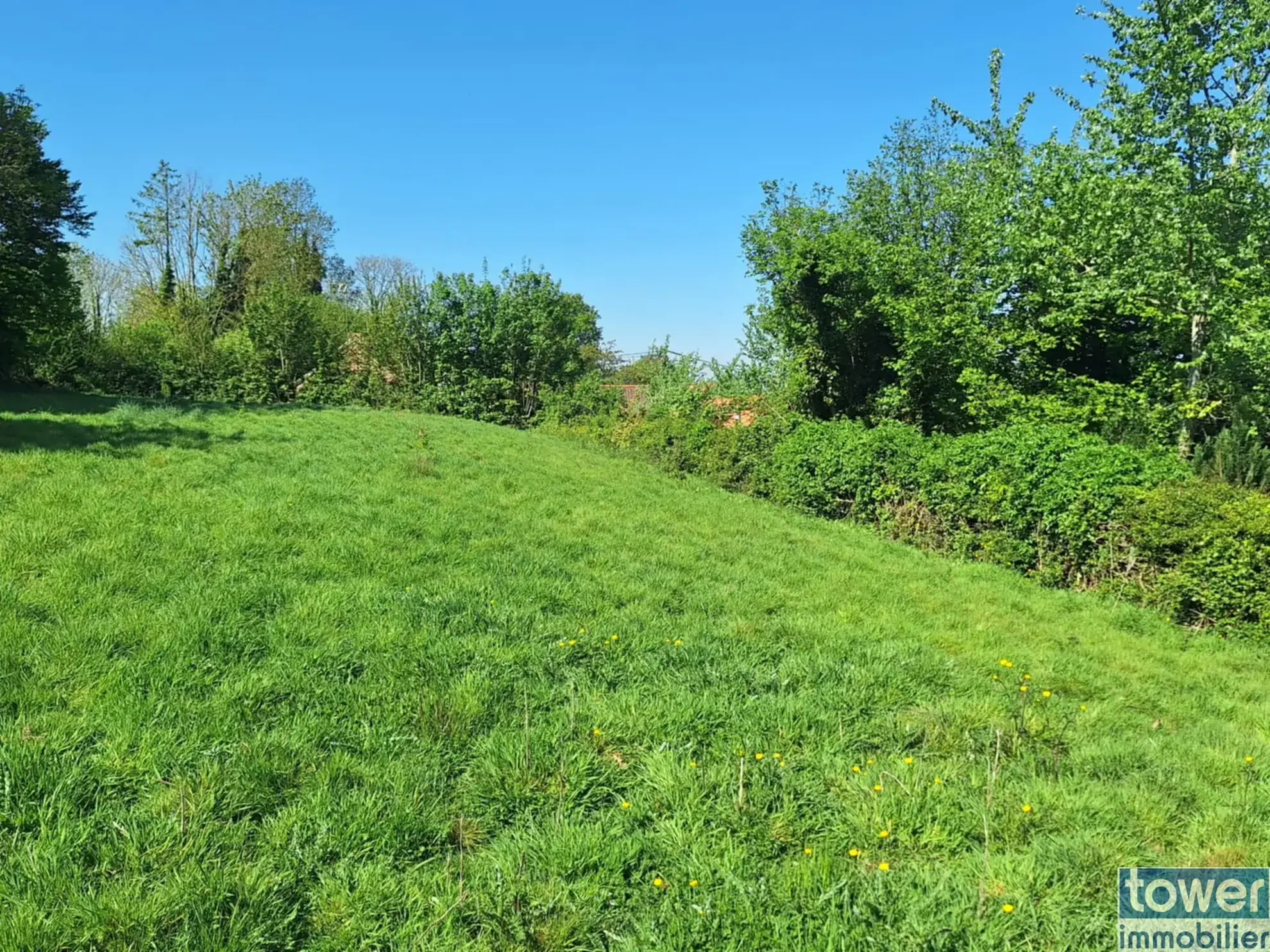 Terrain à bâtir de 1204 m² à Camblain-Châtelain, zone U pour projet immobilier 