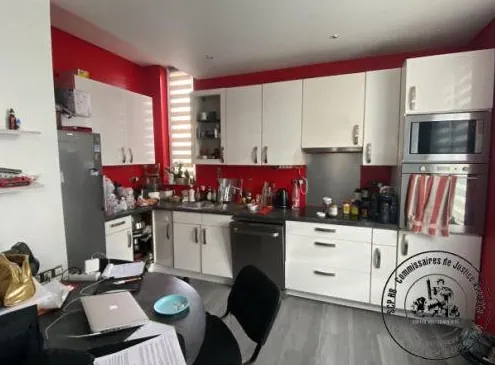 À vendre maison mitoyenne 3 pièces à Clermont-Ferrand – Vente aux enchères à partir de 55 000 € 